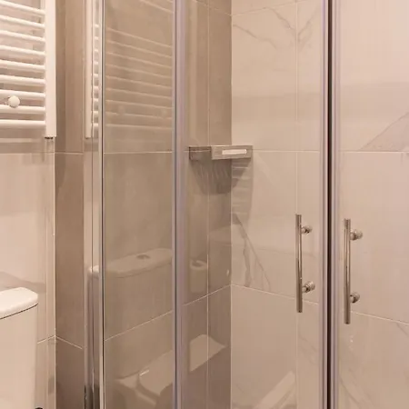 Апарт-отель Anais 4*