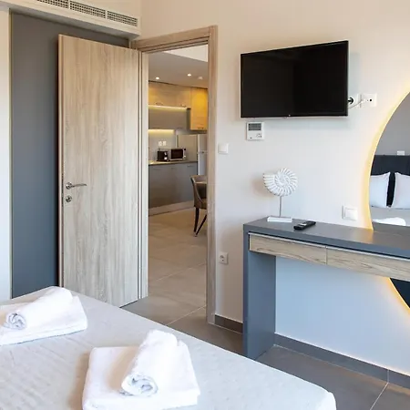 Aparthotel Anais *